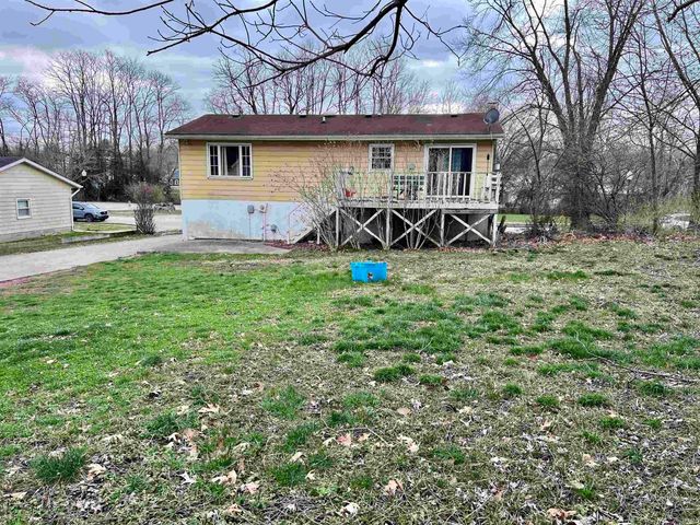 240 & 242 W Main Street, Ellettsville, IN 47429