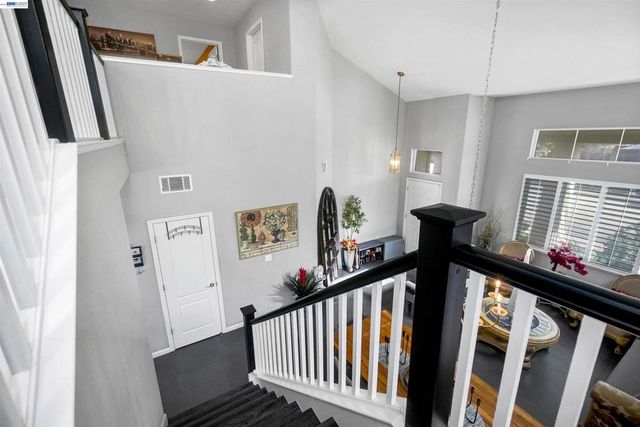 25085 Silverthorne Pl., Hayward, CA 94544