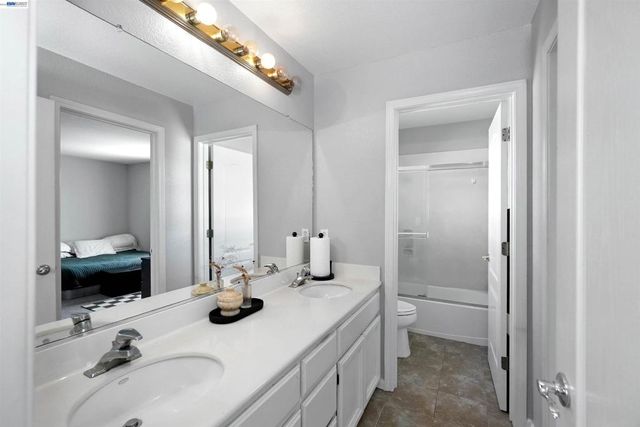 25085 Silverthorne Pl., Hayward, CA 94544