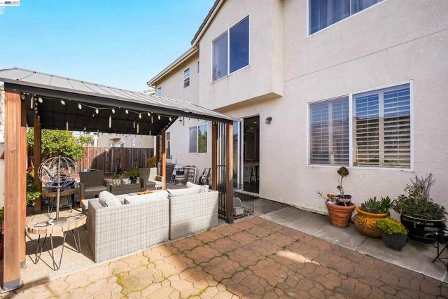 25085 Silverthorne Pl., Hayward, CA 94544