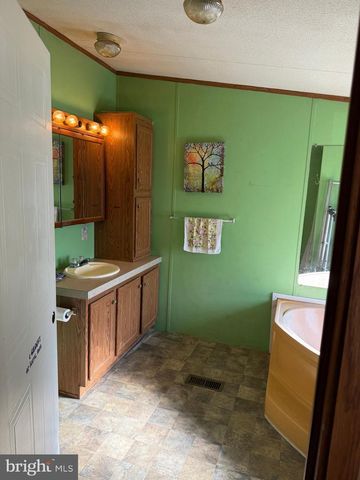 150 MEDALLION DRIVE, Fayetteville, PA 17222