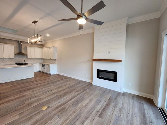 633 Stickley Oak Way, Woodstock, GA 30189