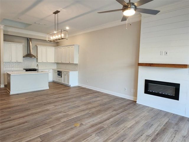 633 Stickley Oak Way, Woodstock, GA 30189