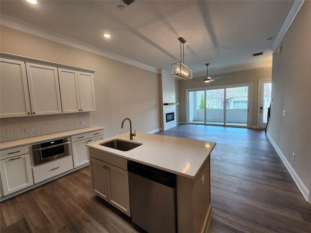 633 Stickley Oak Way, Woodstock, GA 30189