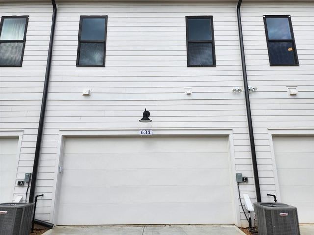 633 Stickley Oak Way, Woodstock, GA 30189