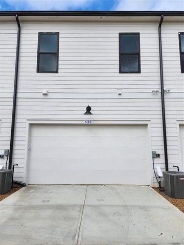 633 Stickley Oak Way, Woodstock, GA 30189