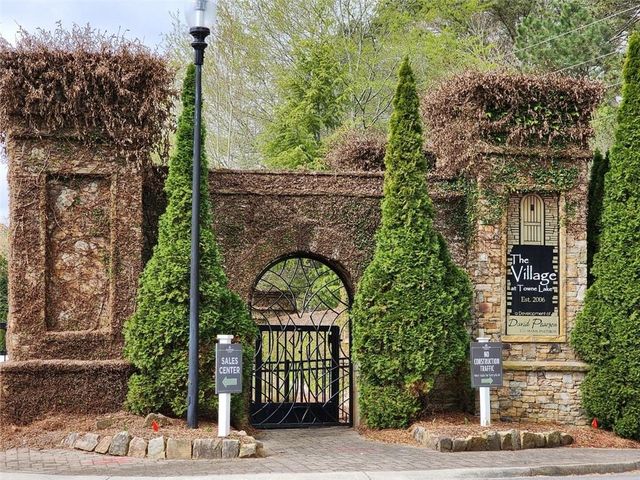 633 Stickley Oak Way, Woodstock, GA 30189