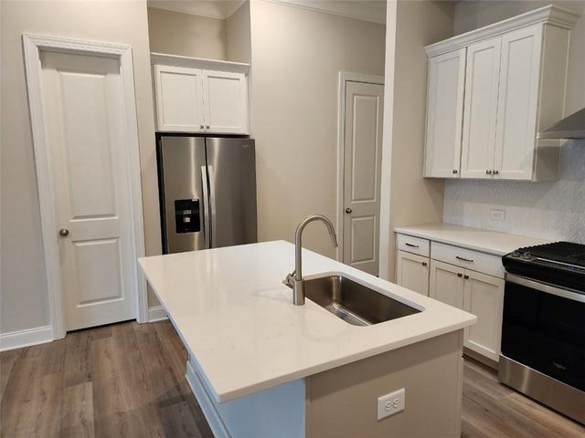 633 Stickley Oak Way, Woodstock, GA 30189