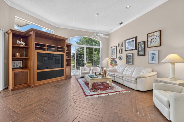 7622 Northport Drive, Boynton Beach, FL 33472