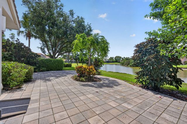 7622 Northport Drive, Boynton Beach, FL 33472
