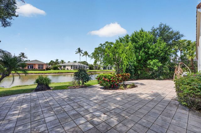 7622 Northport Drive, Boynton Beach, FL 33472