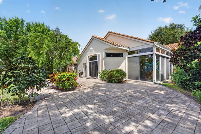 7622 Northport Drive, Boynton Beach, FL 33472