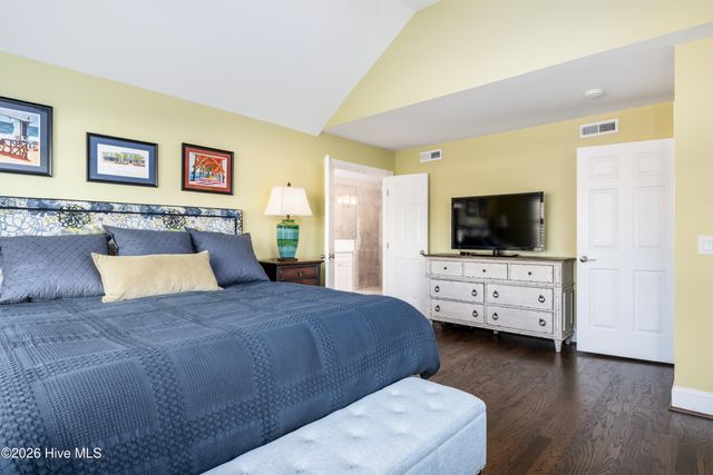 1806 Glen Eagles Lane, Wilmington, NC 28405