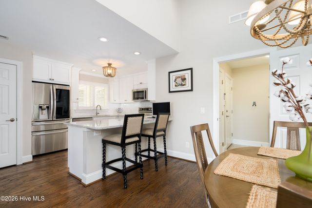 1806 Glen Eagles Lane, Wilmington, NC 28405