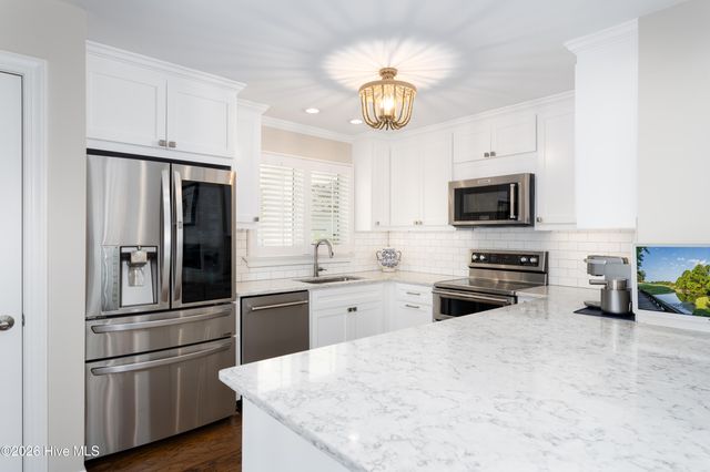 1806 Glen Eagles Lane, Wilmington, NC 28405