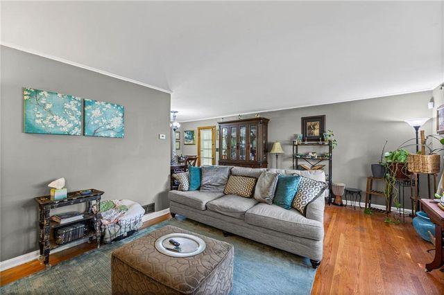 5618 Lamar Avenue, Mission, KS 66202