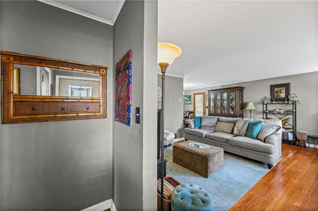 5618 Lamar Avenue, Mission, KS 66202