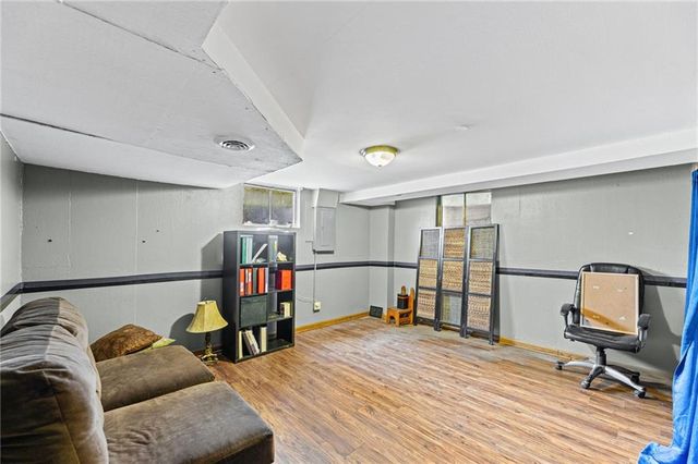 5618 Lamar Avenue, Mission, KS 66202