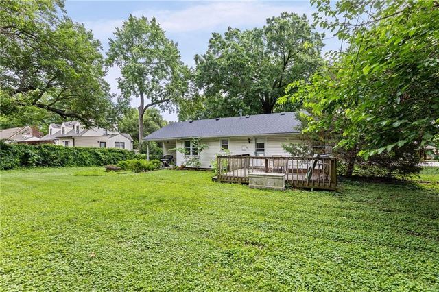 5618 Lamar Avenue, Mission, KS 66202