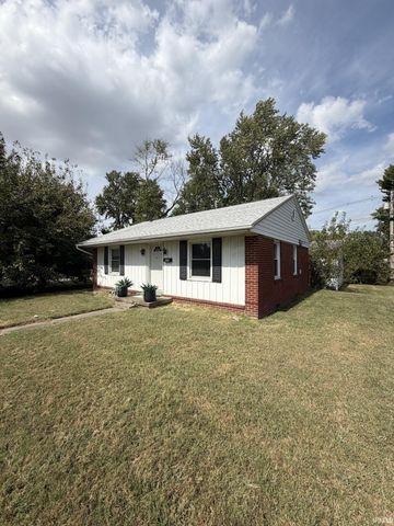1800 Covert Avenue, Evansville, IN 47714