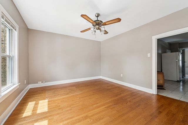 2124 W 24TH Street, Chicago, IL 60608