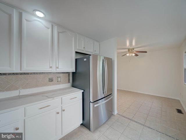 6207 GEMINI CT, Burke, VA 22015