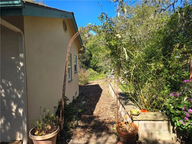 2300 Pineridge Drive, Cambria, CA 93428
