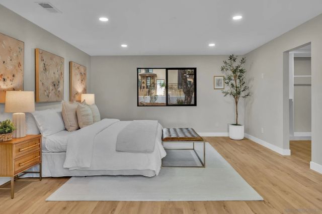4360 Helix Canyon Dr, La Mesa, CA 91941