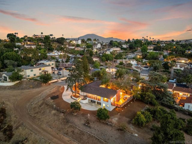 4360 Helix Canyon Dr, La Mesa, CA 91941