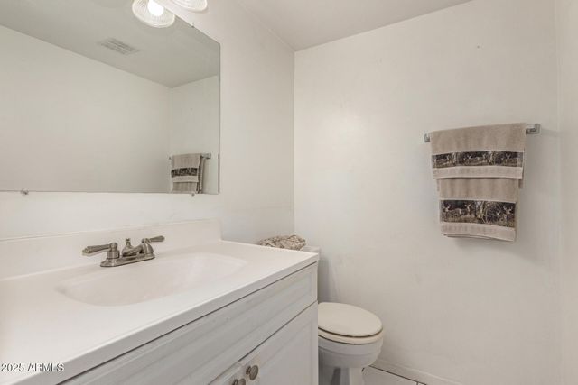 1320 E BETHANY HOME Road 54, Phoenix, AZ 85014