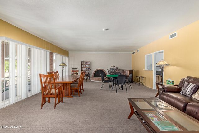 1320 E BETHANY HOME Road 54, Phoenix, AZ 85014