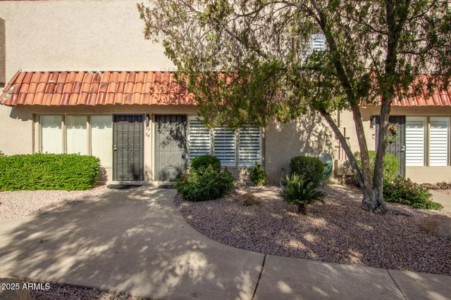 1320 E BETHANY HOME Road 54, Phoenix, AZ 85014