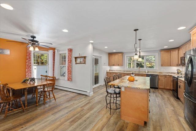 82 Chase Road, South Hampton, NH 03827