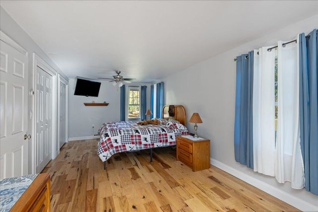 82 Chase Road, South Hampton, NH 03827