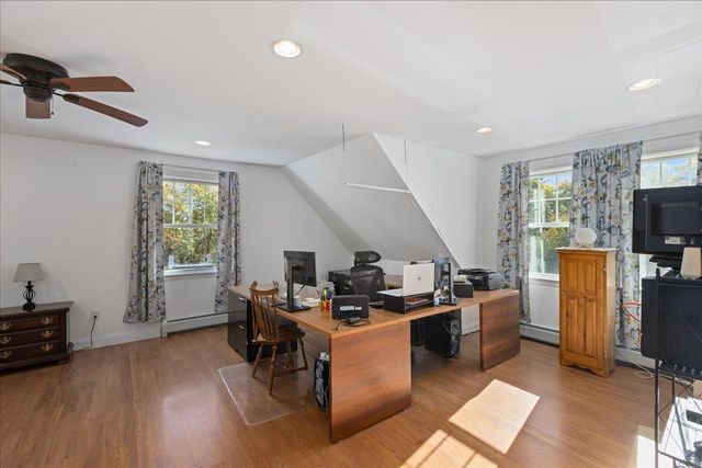 82 Chase Road, South Hampton, NH 03827