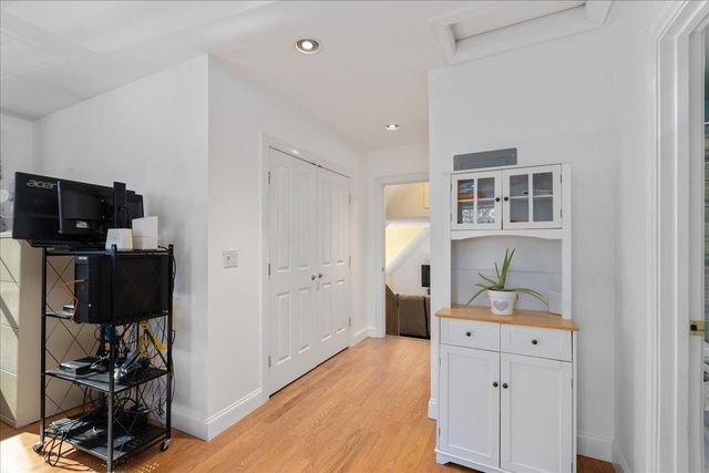 82 Chase Road, South Hampton, NH 03827