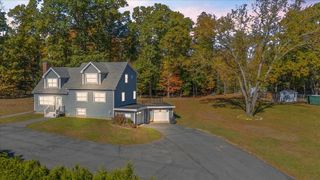 82 Chase Road, South Hampton, NH 03827