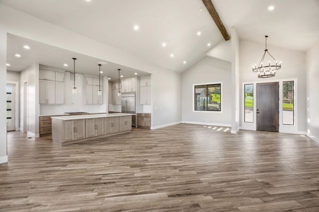 238 N Legacy Ridge Dr, Liberty Lake, WA 99019