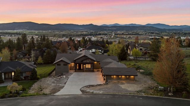 238 N Legacy Ridge Dr, Liberty Lake, WA 99019