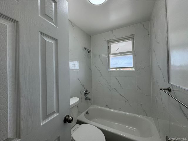 209-211 Main Street 2S, Farmingdale, NY 11735