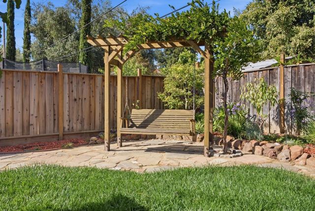 537 Mayellen Avenue, San Jose, CA 95126