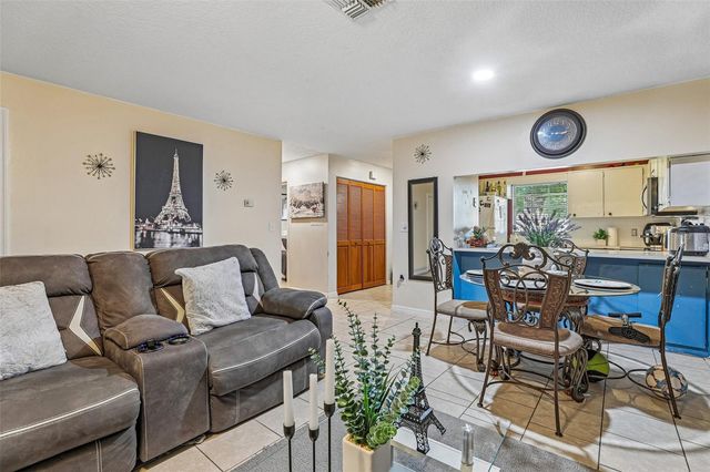 1526 TANGELO CIRCLE, Kissimmee, FL 34746