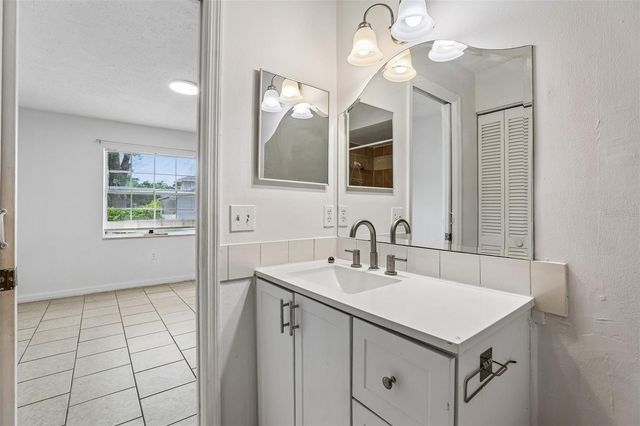 1526 TANGELO CIRCLE, Kissimmee, FL 34746