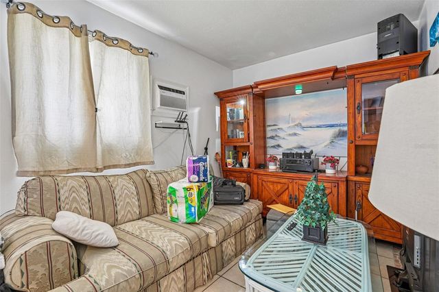 1526 TANGELO CIRCLE, Kissimmee, FL 34746