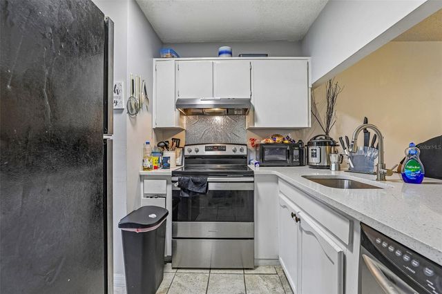 1526 TANGELO CIRCLE, Kissimmee, FL 34746