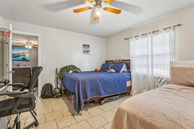 1526 TANGELO CIRCLE, Kissimmee, FL 34746