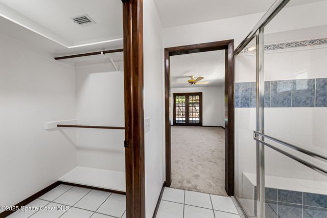 724 Puesta Del Sol Plaza, Indialantic, FL 32903