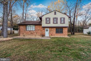 12 TETON DR, Fredericksburg, VA 22408