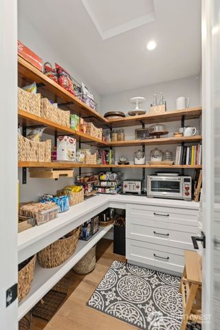 19710 166th Avenue NE, Woodinville, WA 98072