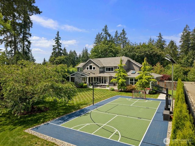 19710 166th Avenue NE, Woodinville, WA 98072